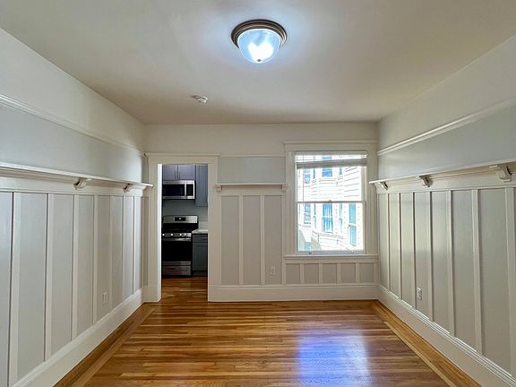 5th image of 1350 Pine St APT 301