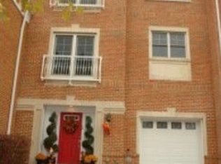 74 Constitution Way, Jersey City, NJ 07305