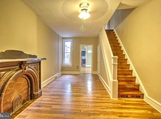 1136 Douglass St, Reading, PA 19604