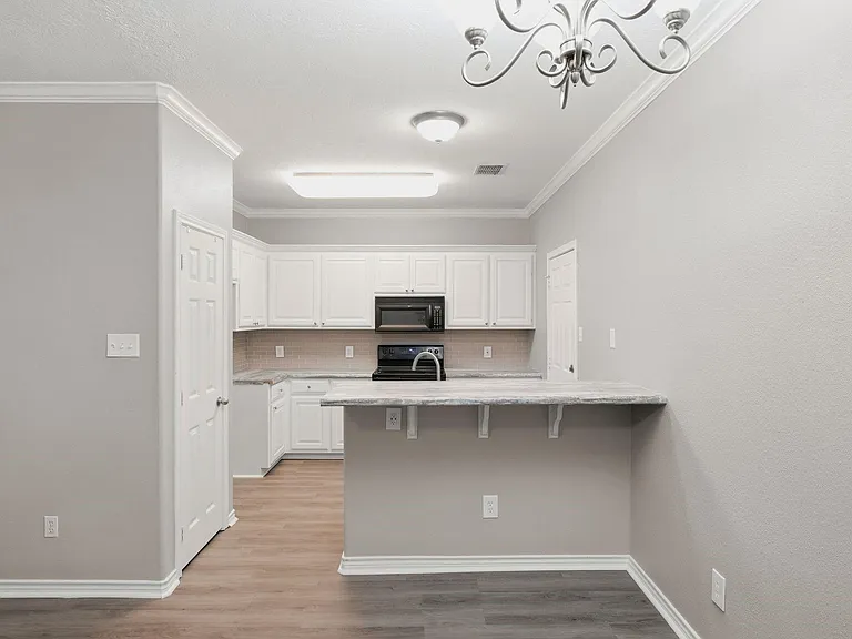 1612 Culture Ln — Photo 12