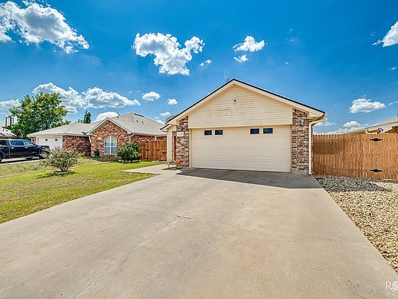 5th image of 4325 Green Meadow Dr