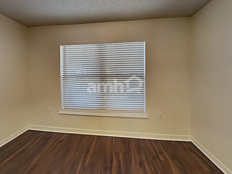 1309 Dragon Head Dr — Photo 15