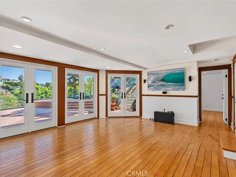 624 Poppy Ave — Photo 21