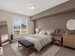 6315 135th Ave NW #205, Edmonton, AB T5A5J7