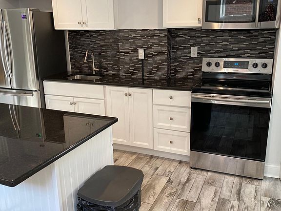 3rd image of 107 Jackson St #107