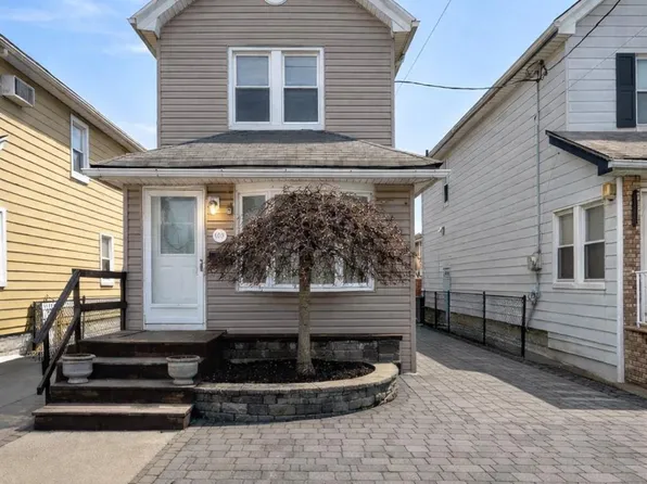 (undisclosed Address), Brooklyn, NY 11234