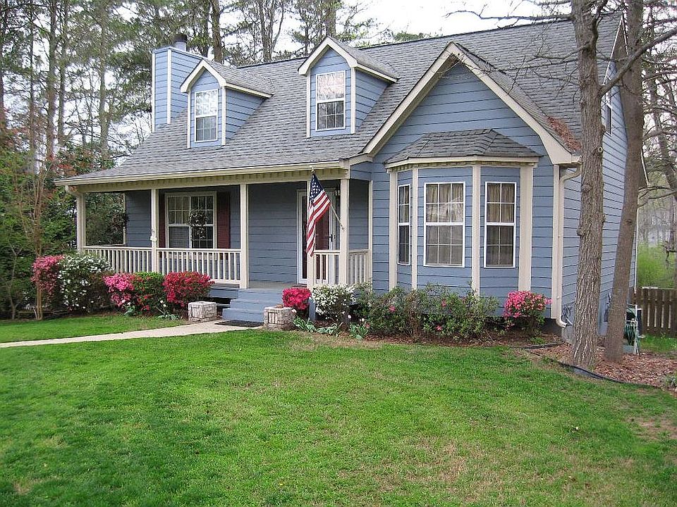 2nd image of 1321 Fairridge Cir