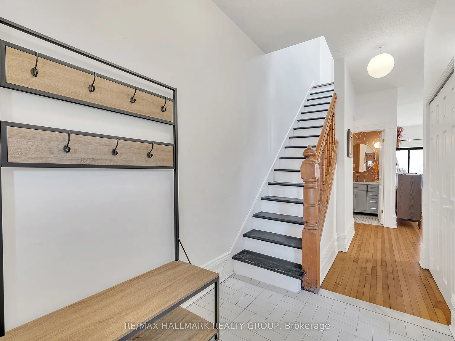 3 bed, $3,095 — Photo 4