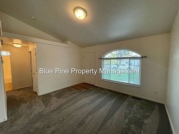 4th image of 1156 Matchpoint Dr