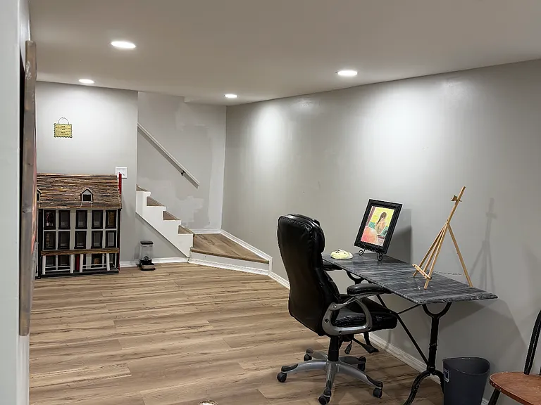 7902 S Cameron Ln — Photo 13