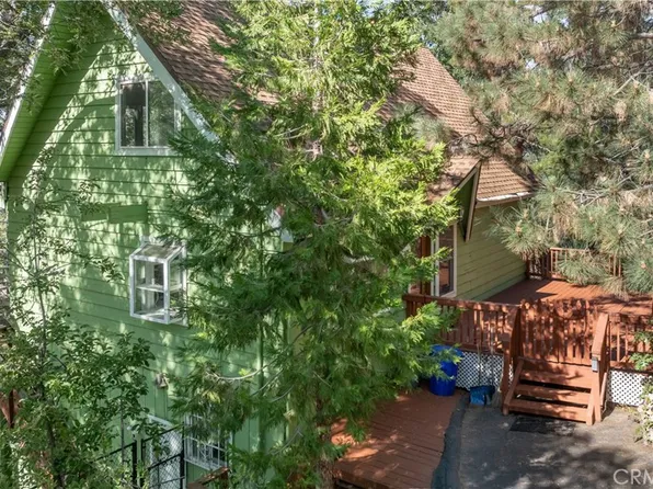 1268 Aleutian Dr, Lake Arrowhead, CA 92352
