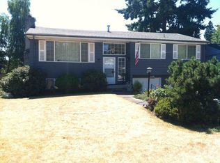 2735 NE 143rd Pl, Seattle, WA 98125