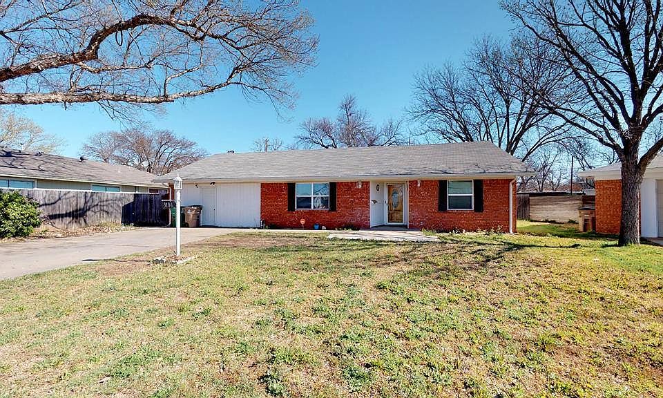 1st image of 3106 College Hills Cir