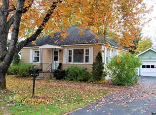 91 Montray Rd, Queensbury, NY 12804