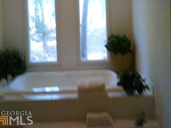 4th image of 119 Stonington Dr