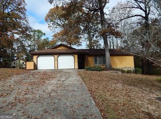 126 Springwood Dr, Warner Robins, GA 31088