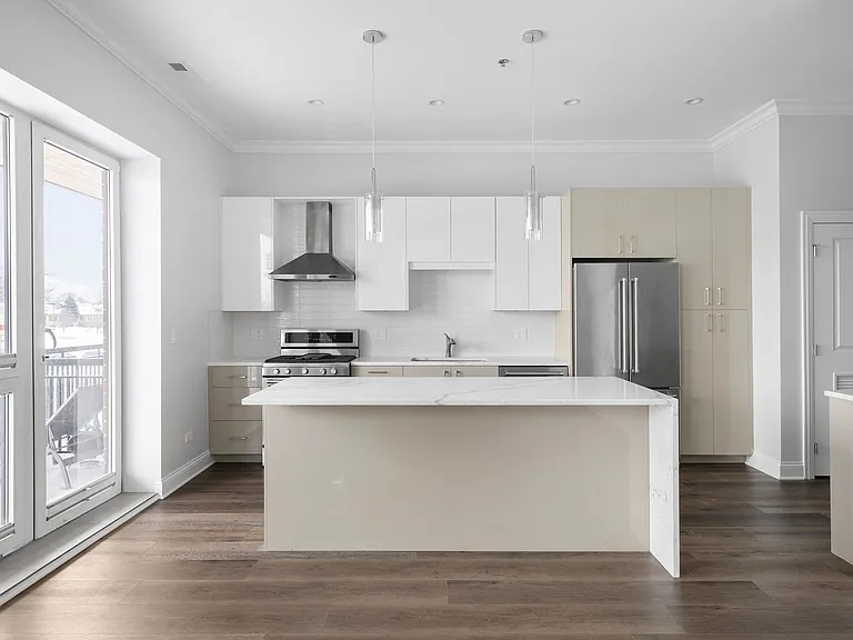 6555 W North Avenue — Photo 1