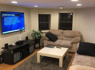 1832 W Addison St #B, Chicago, IL 60613