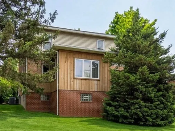 2909 Bigler Ave, Northern Cambria, PA 15714