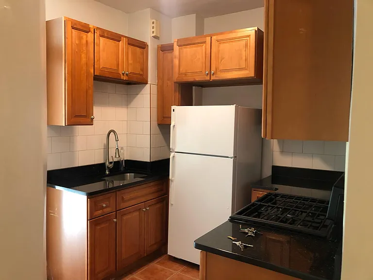 24 Isabella St — Photo 6