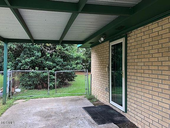 3rd image of 2504 Todd Dr
