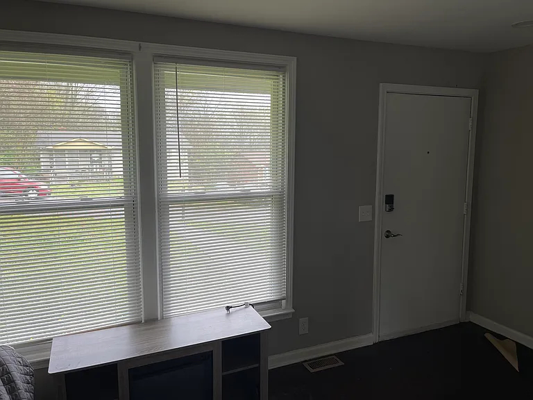 4060 Fairmeade Dr — Photo 7