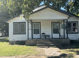 401 W 13th St, Ada, OK 74820