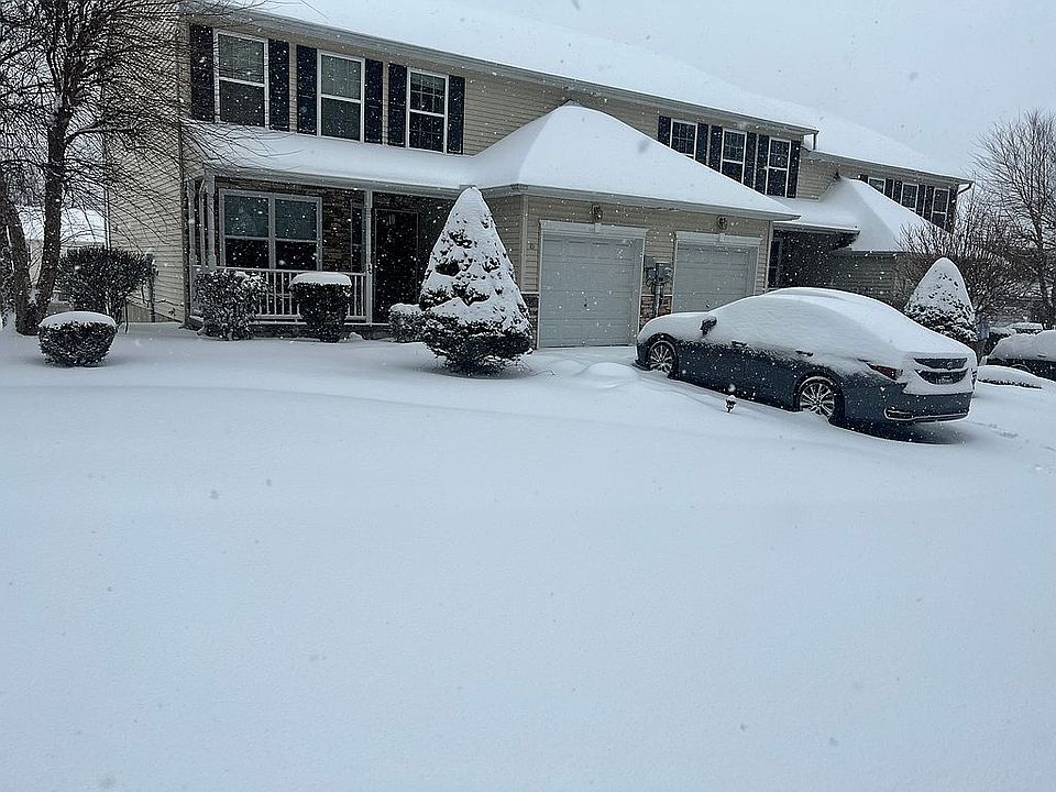 2nd image of 30 N Chestnut Dr