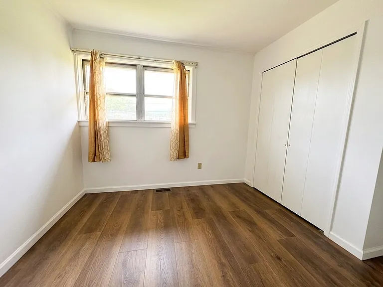 115 Northwestern Ave #115A — Photo 17