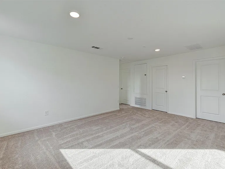 25821 Hedgerow Dr — Photo 29