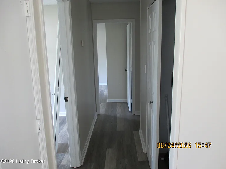 5404 Windy Willow Dr — Photo 7