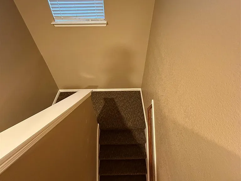 9110 Prairie Trails Dr — Photo 10