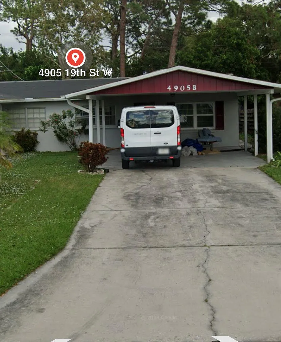 2 bed, 1.5 bath, 810 sqft, $1,700 — Photo 1
