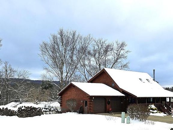 3rd image of 4 Beckenwood Dr