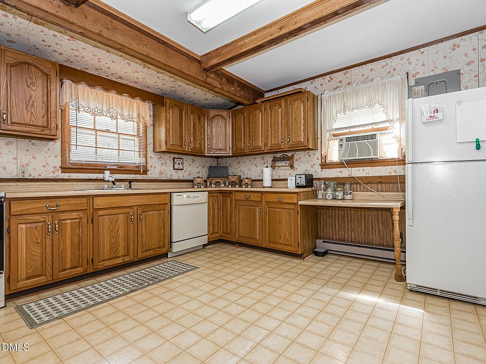 10th image of this home