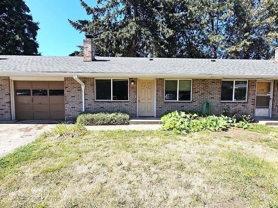 1st image of 706 NE 108th Ave