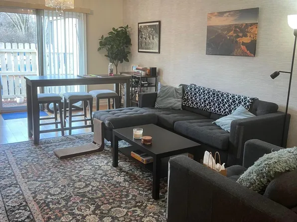 1637 Cindy Ct #21, Columbus, OH 43232