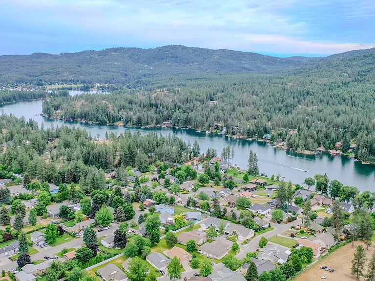 217 S Coho Rd — Photo 45