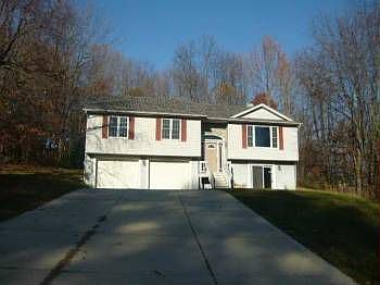 1st image of 881 Valleywood Heights Dr