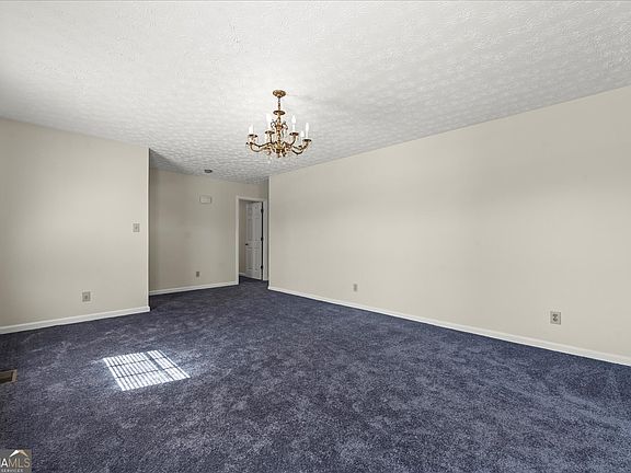 5th image of 1328 Ward Dr