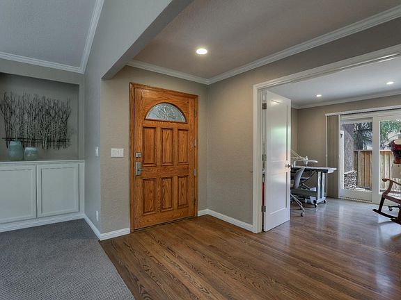 4th image of 6230 Cahalan Ave