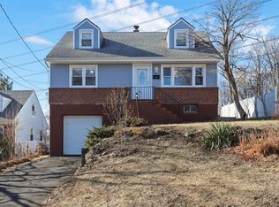 63 Salisbury Rd, Yonkers, NY 10710