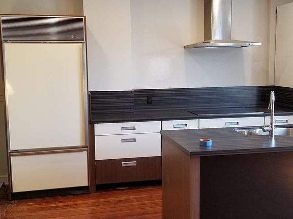2nd image of 1216 Bolton St #3A