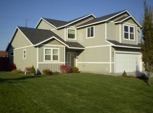 1418 Tennessee Dr, Moses Lake, WA 98837