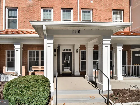 110 Chevy Chase St APT 301, Gaithersburg, MD 20878