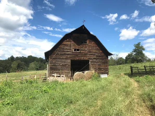 3144 Ireland Rd, Yadkinville, NC 27055