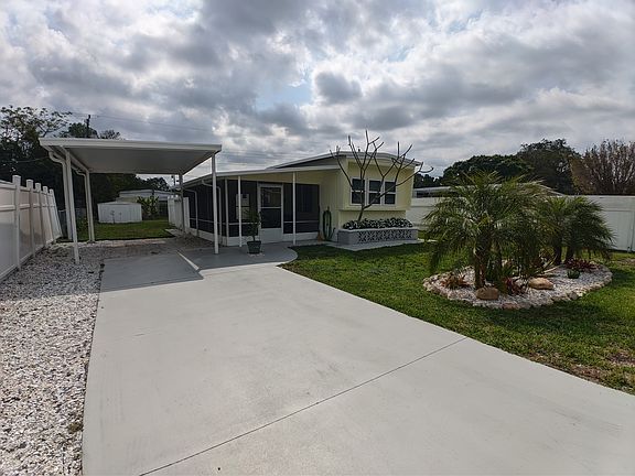 Carport/drive way