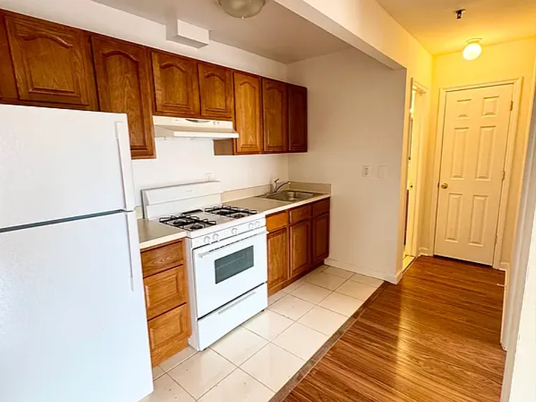 37-17 107th St #4 — Photo 3