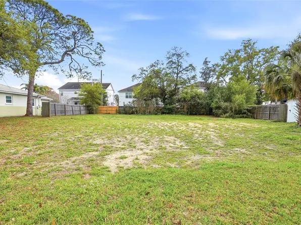 4104 W El Prado Blvd Lot 32, Tampa, FL 33629