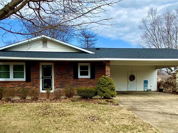 912 Arlington St, Sikeston, MO 63801